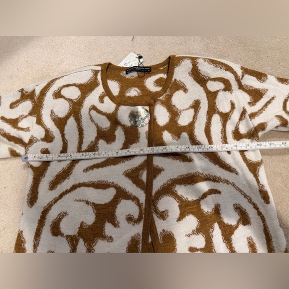 NWT High End Peruvian Connection Rajasthan Knit Gold and Cream Sweater Coat XS - Picture 9 of 9